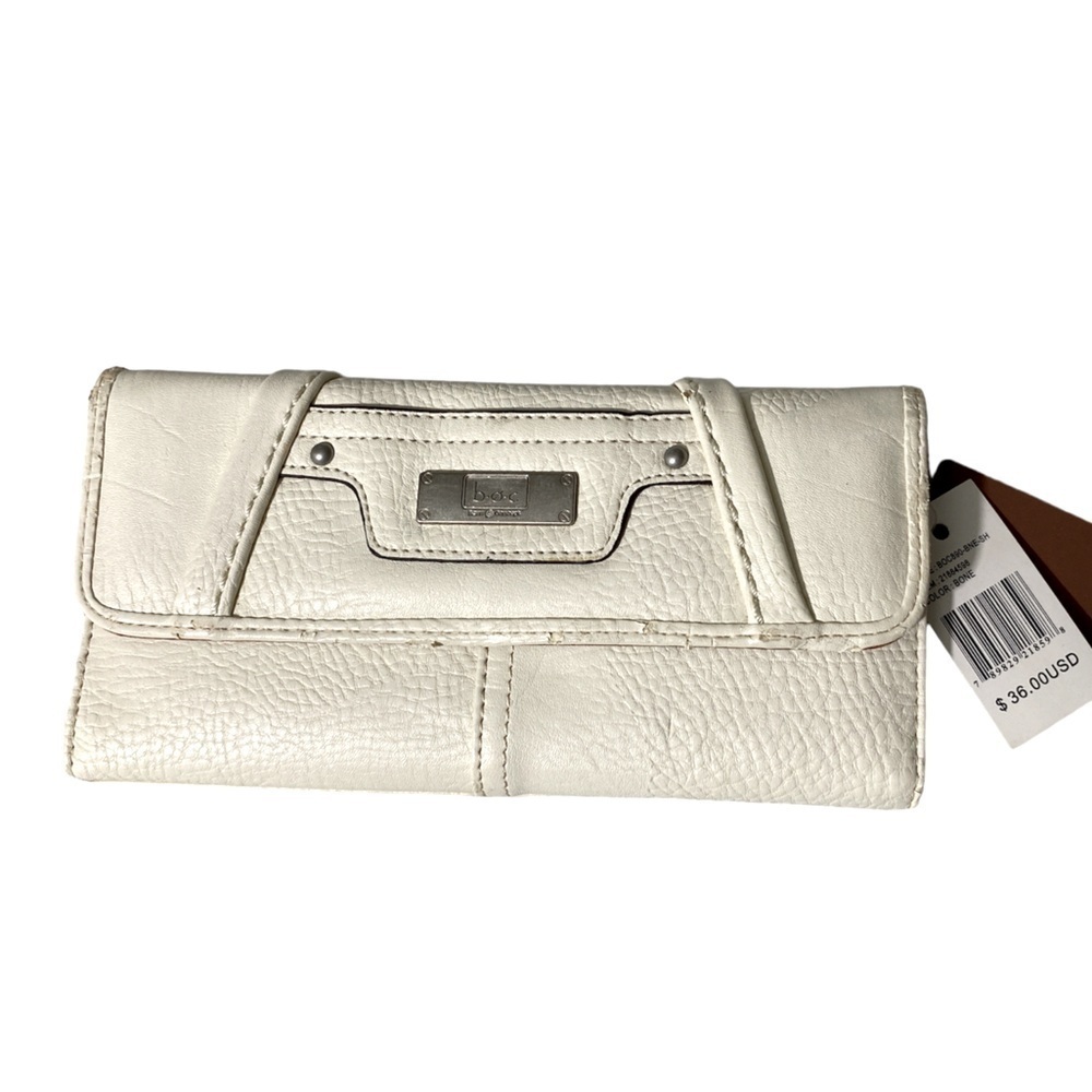 B O C Born Concept wallet ivory Tri fold lots of room for cards coin purse  OSP